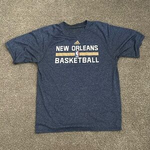 Men’s New Orleans Basketball T Shirt